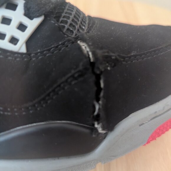 Jordan 4 Men size 10 - Picture 9 of 9